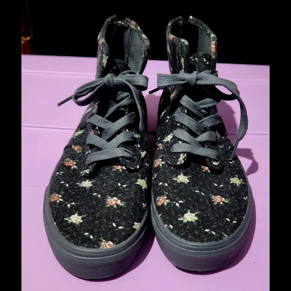 VANS SK8 Women's Size 6 Floral High Top Shoes Sneakers